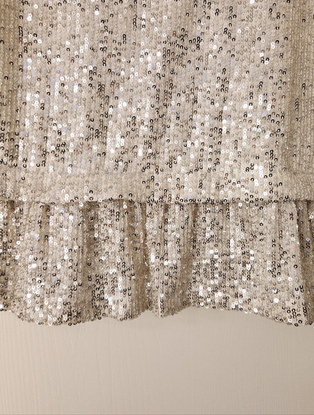 Sequin Ruffle Hem Top - Picture 4 of 9